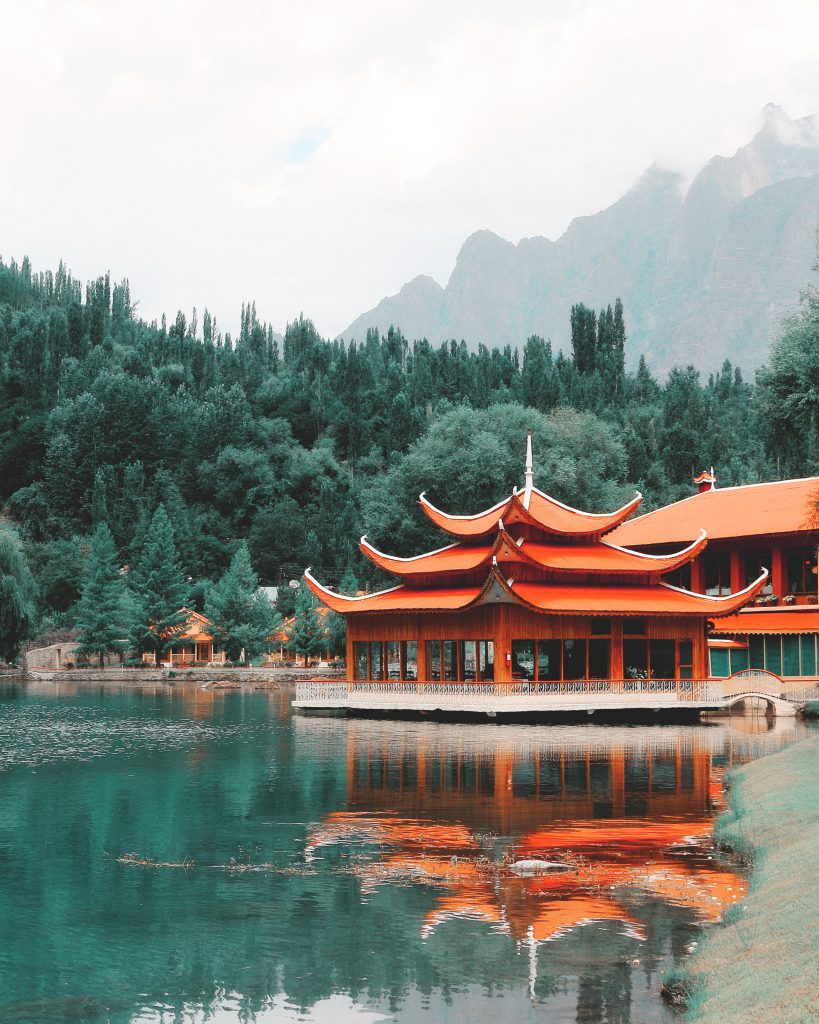 waqas-akhtar-605775-unsplash